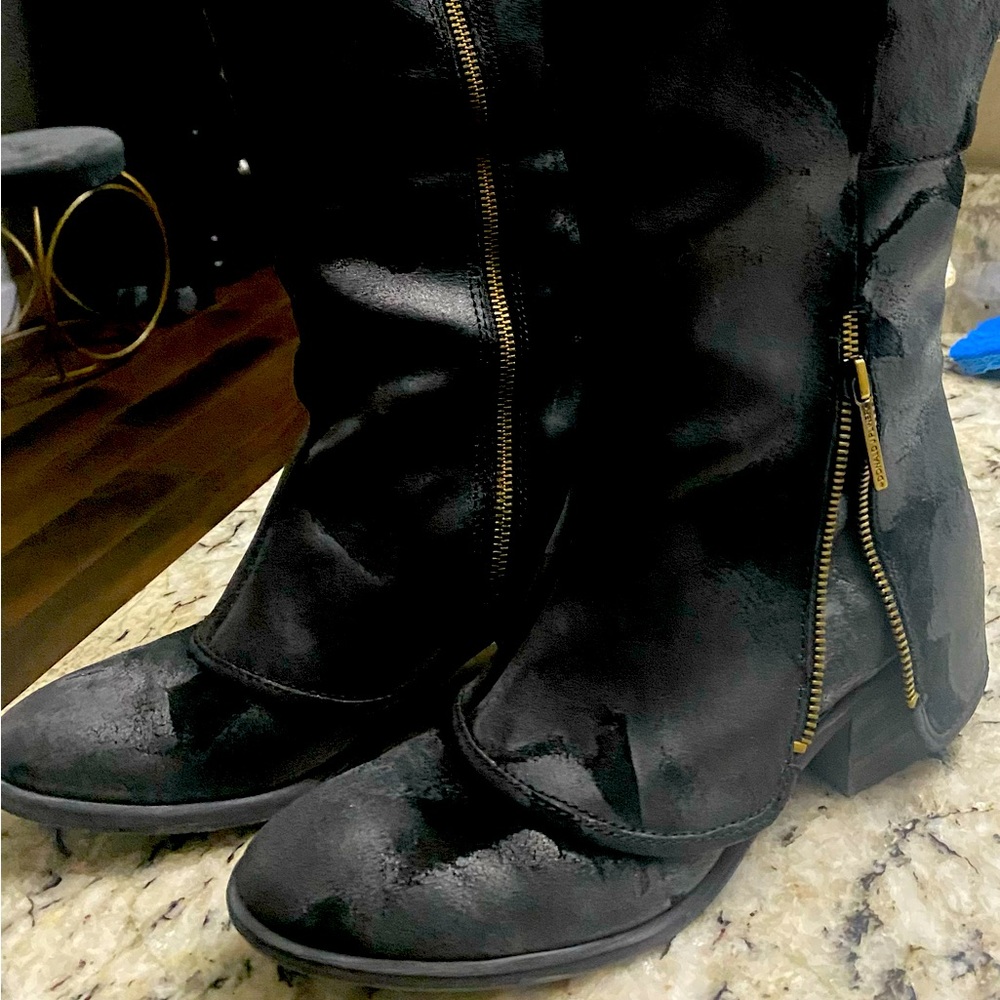Donald Pliner Leather Suede Boots